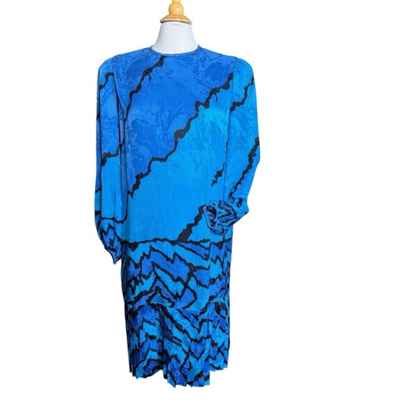 Vintage 80’s Anne Crimmins UMI Collection Silk Women’s dress and Sweater - Picture 2 of 12